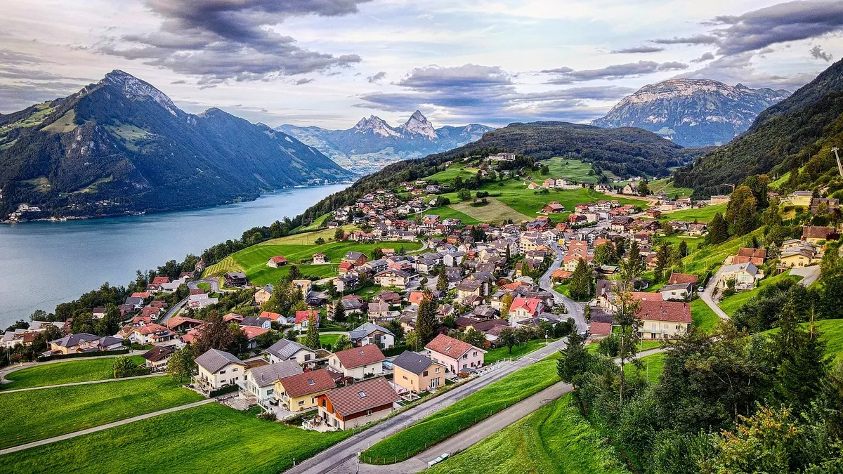 STWE-Verwaltung in Nidwalden: Warum immer mehr Gemeinschaften professionelle Hilfe suchen
